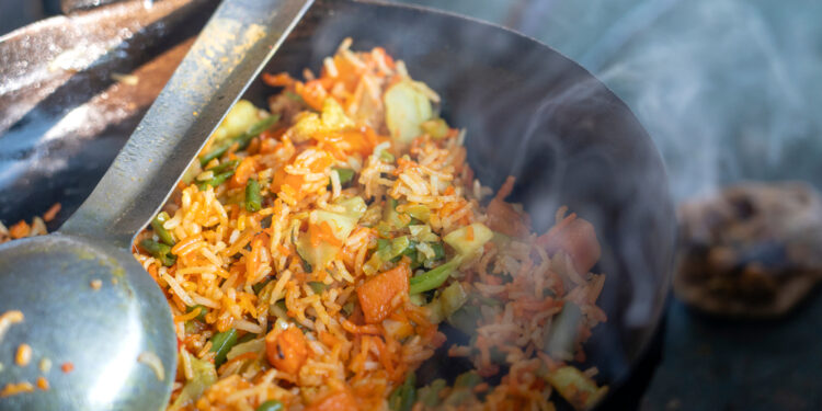 How to make a tasty vegetarian Biryani?